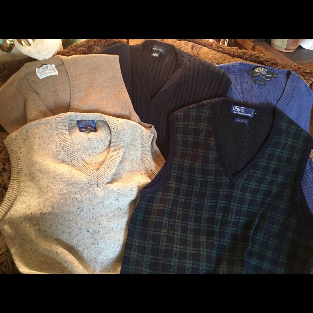 5 XL golfing vests